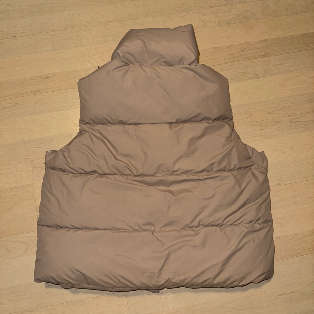 Puffer vest - Picture 2 of 4
